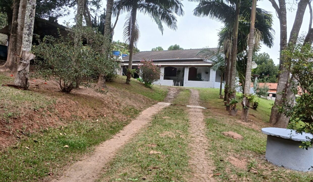 WhatsApp Image 2025-09-29 at 18.28.29 (1)