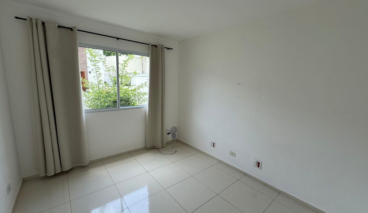 fotos sobrado itaoca020